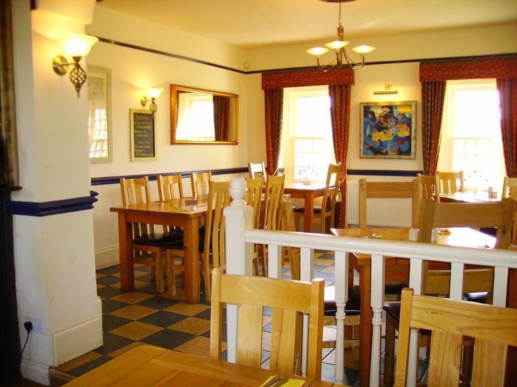 The Bell Inn Frampton on Severn Exterior photo
